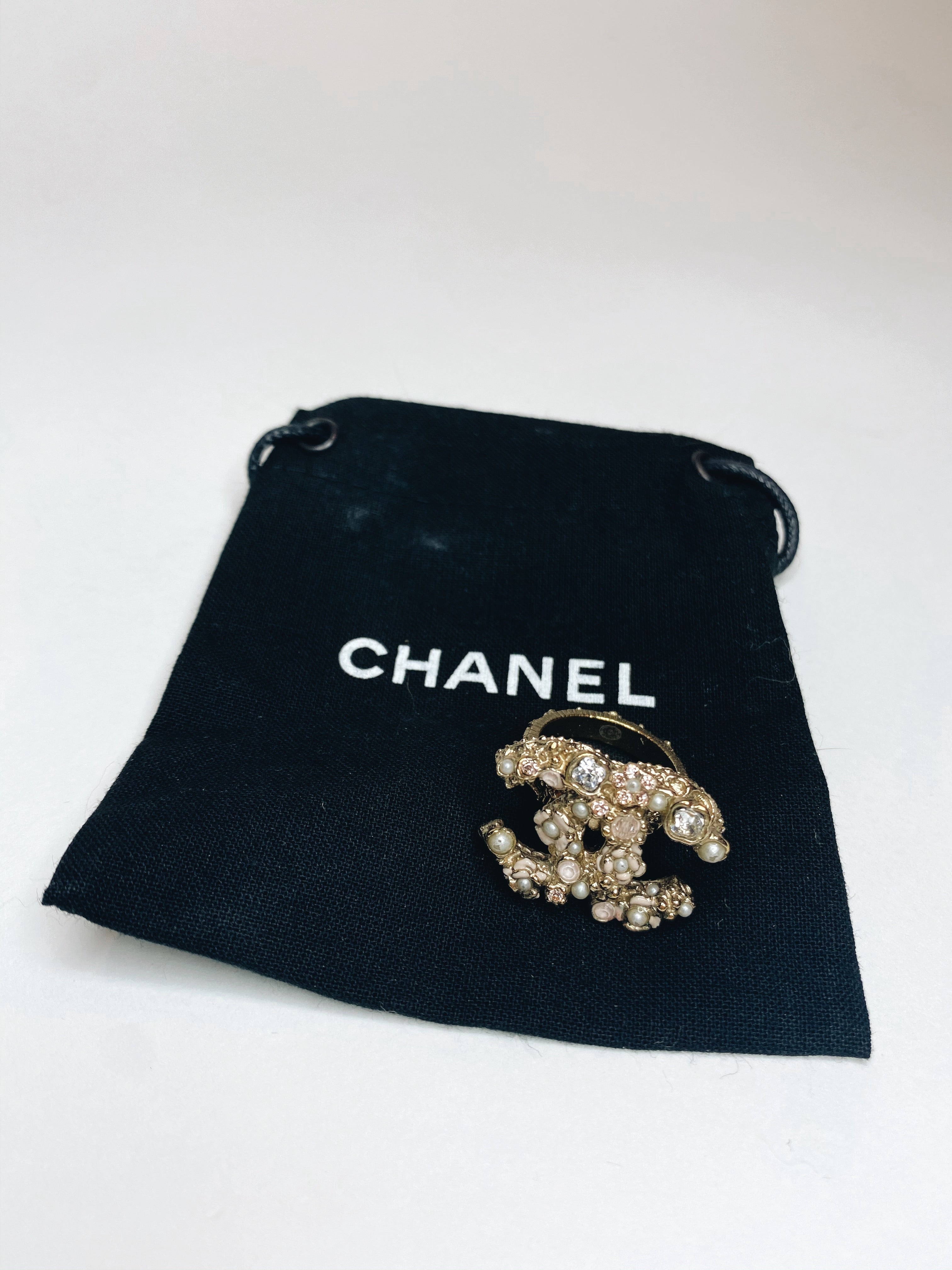Vintage Chanel 3 Stack Strass CC Ring Set – The Tiny Dinostore